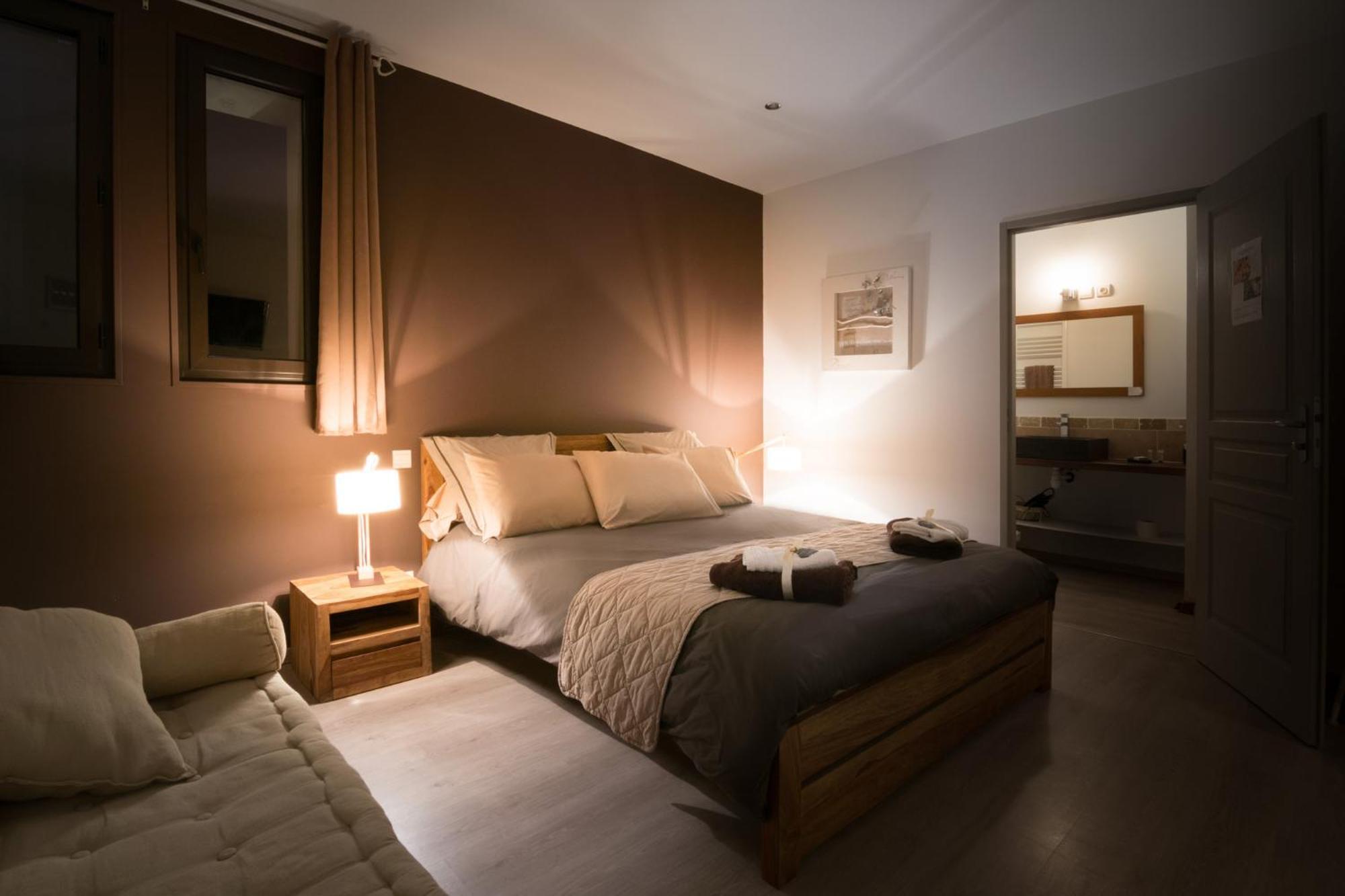 Maison D'hote Et Mas D'eymard Guest house